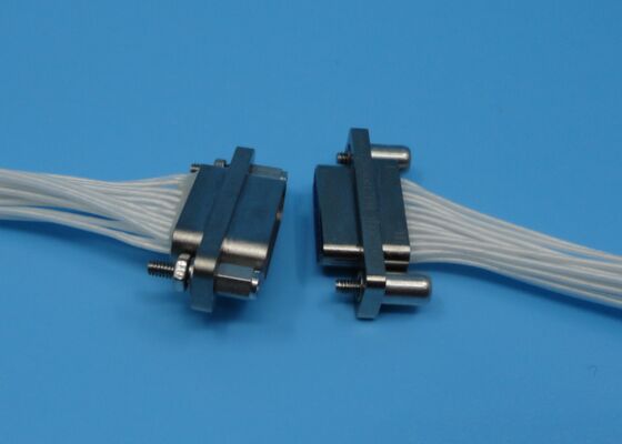 J30J सीरीज कनेक्टर 21 पिन महिला सॉकेट केंद्र संपर्क सफेद तार के साथ स्वर्ण चढ़ाना सैटकॉम, सेंसर के लिए 500 मिमी